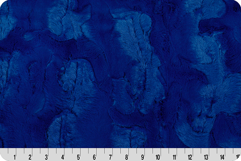 Luxe Cuddle® Hide Royal