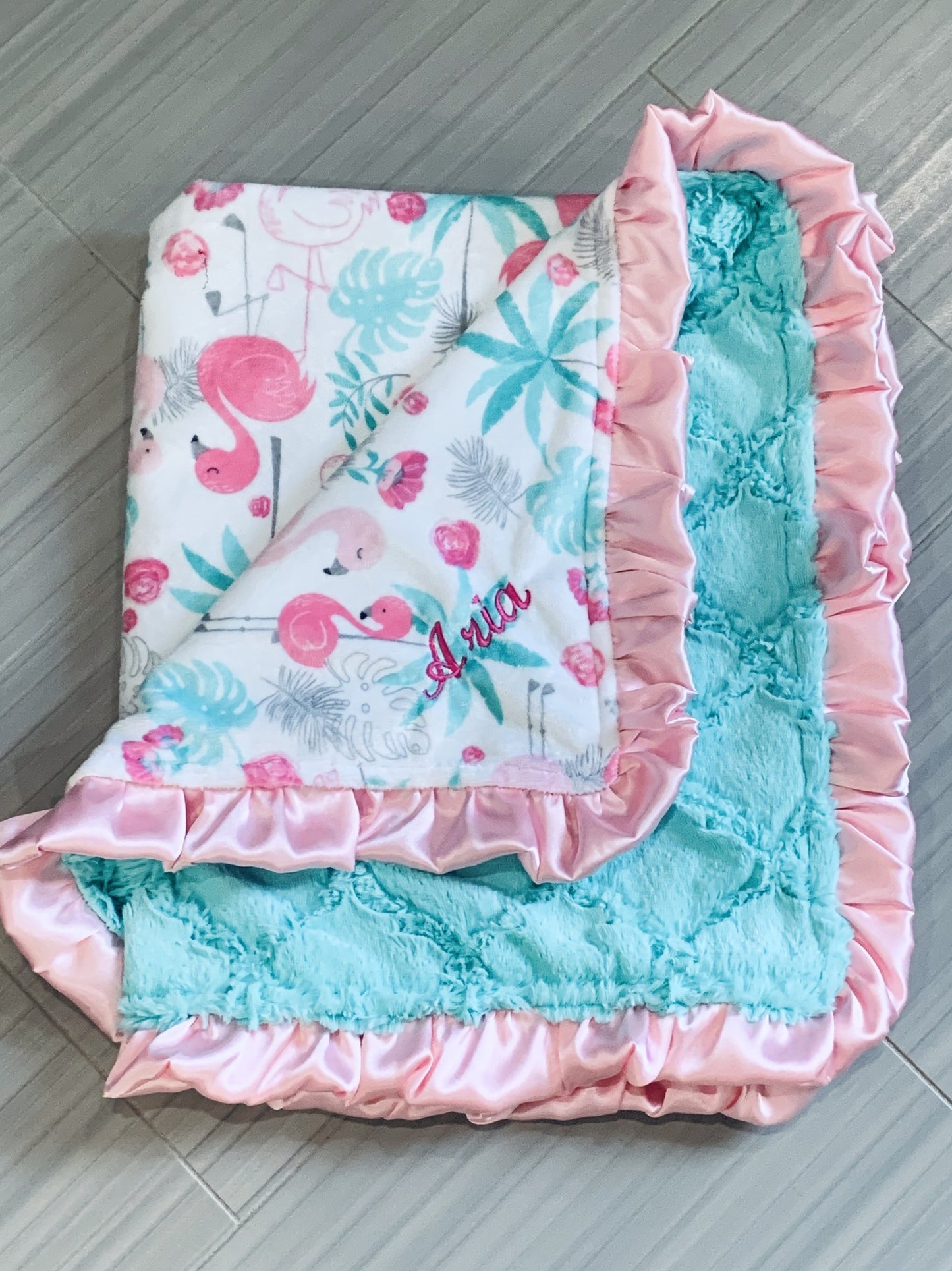 Luxe Cuddle® Lattice Aruba