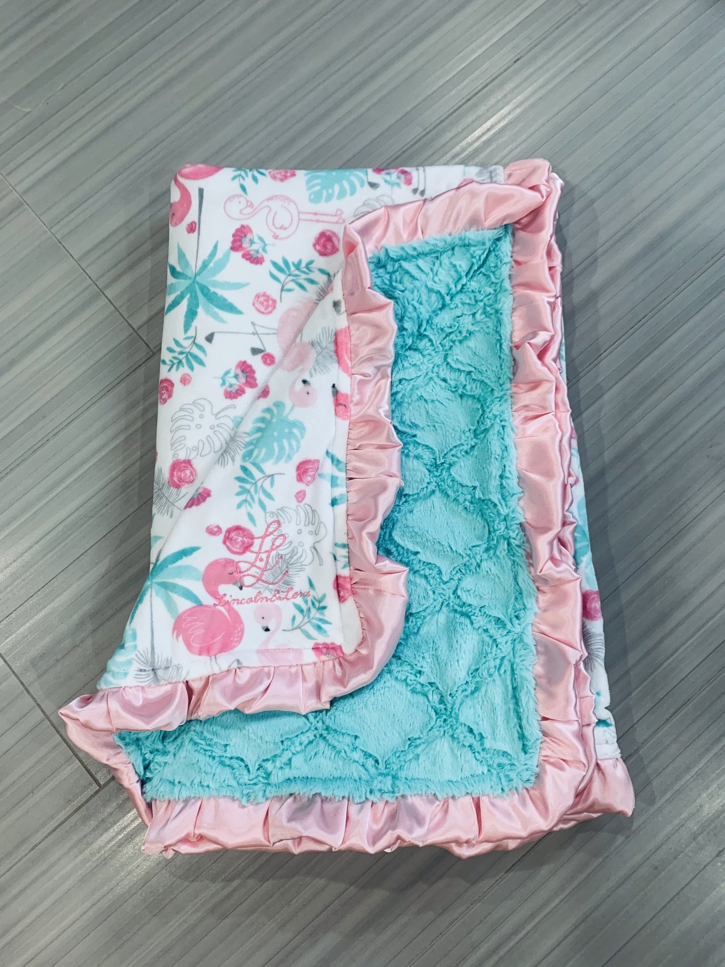 Luxe Cuddle® Lattice Aruba