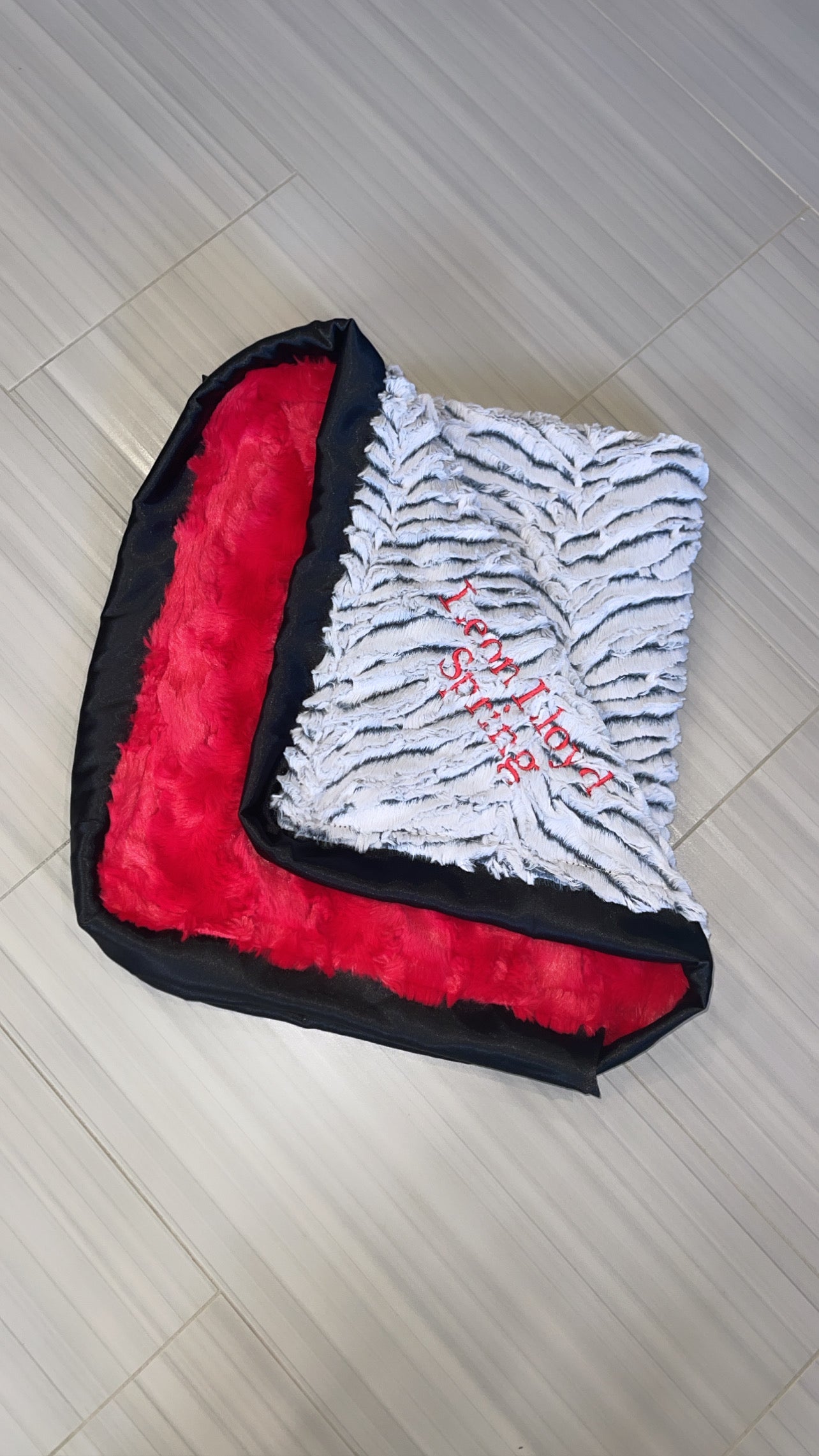 Luxe Cuddle® Frosted Zebra Gray