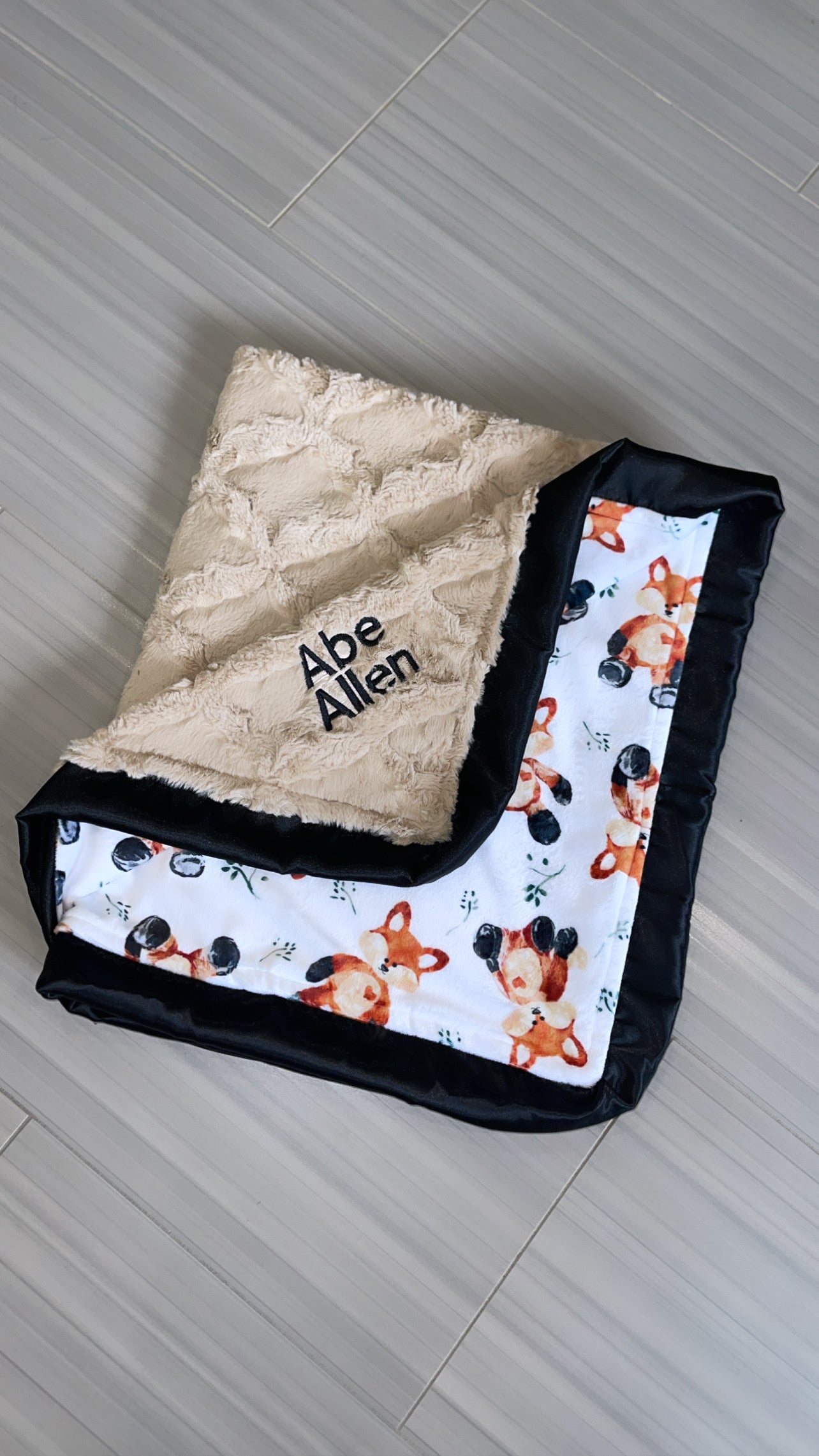 Luxe Cuddle® Lattice Sand