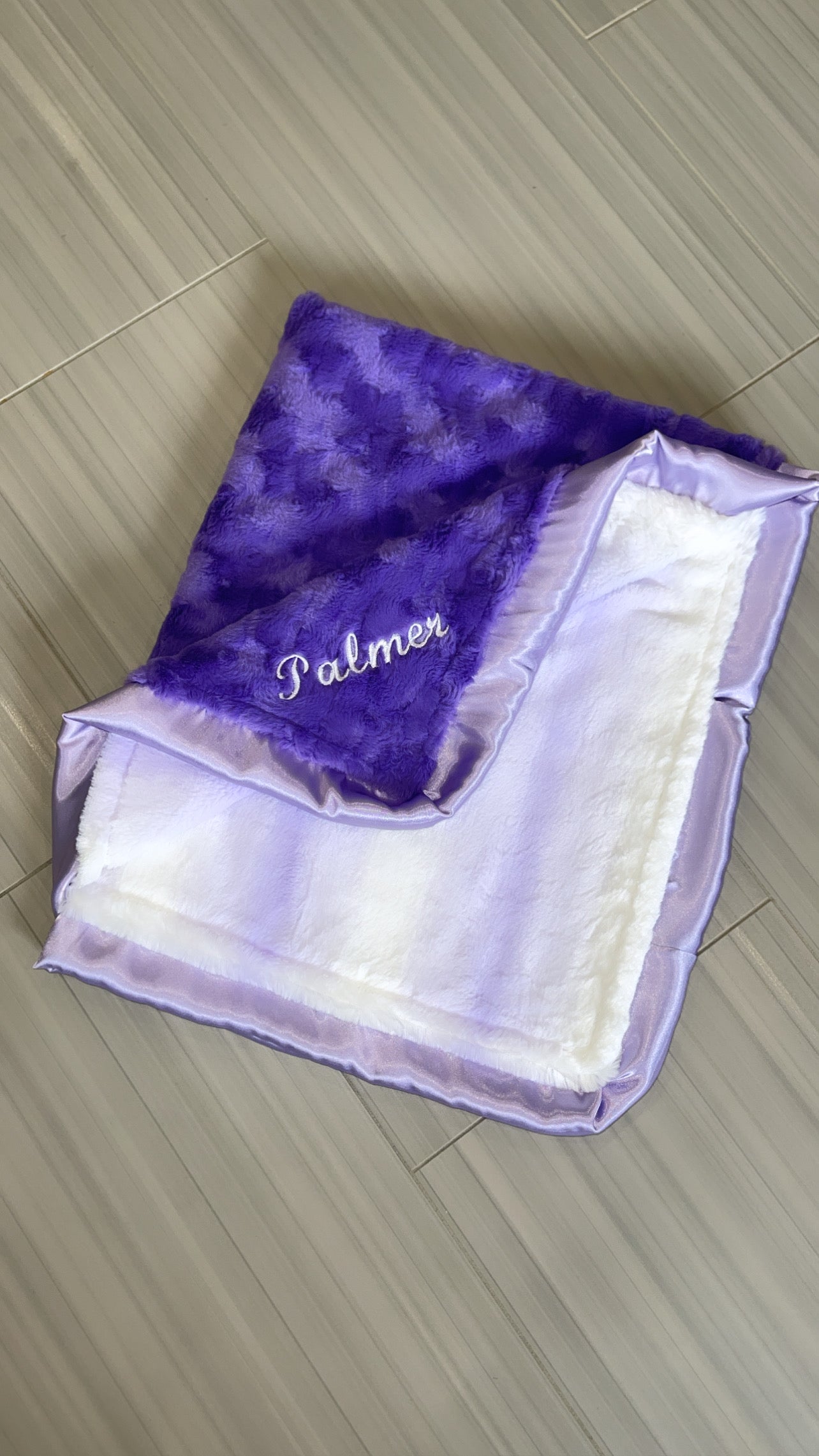 Luxe Cuddle® Luna Jewel
