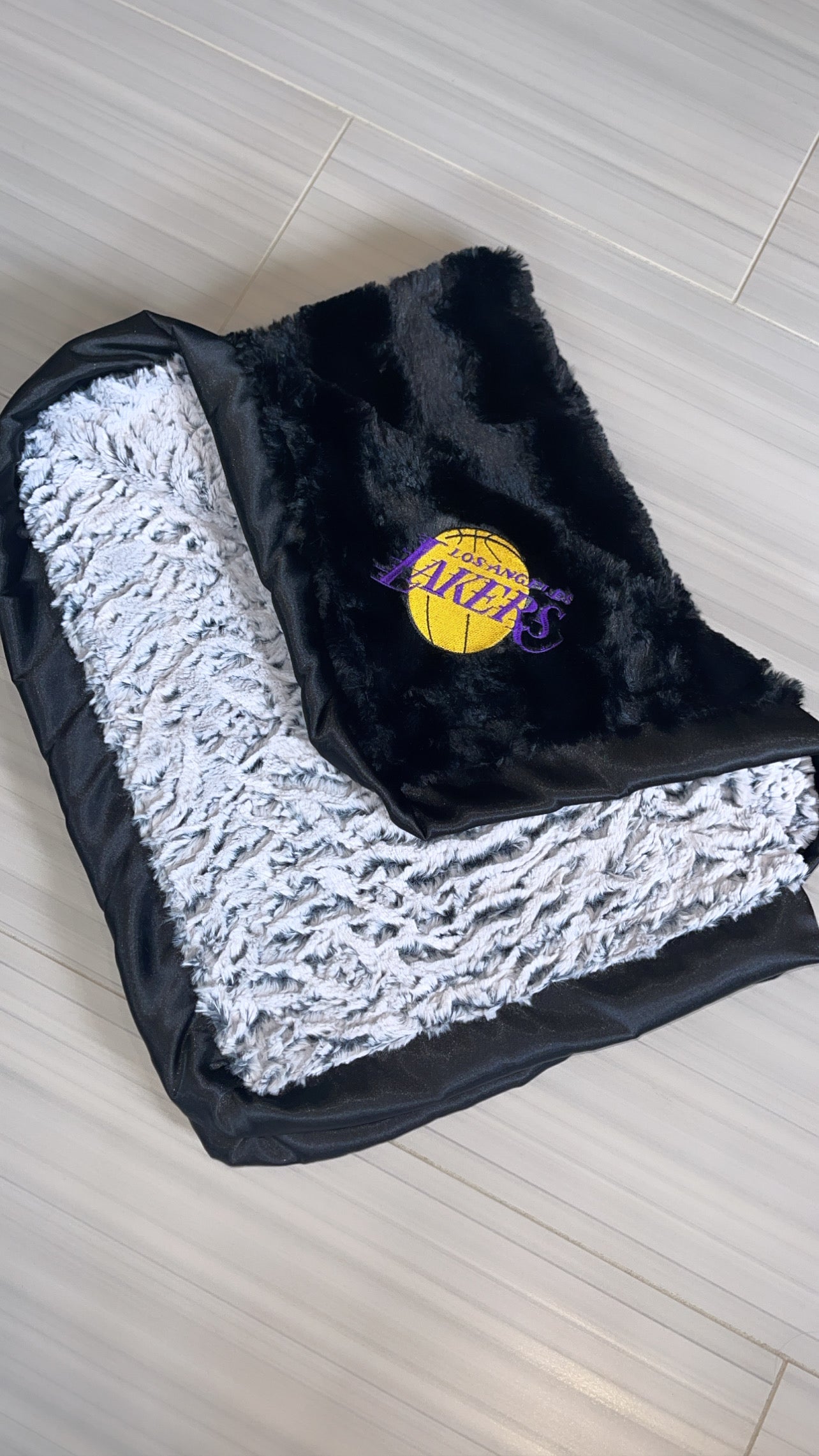 Luxe Cuddle® Frosted Zebra Gray