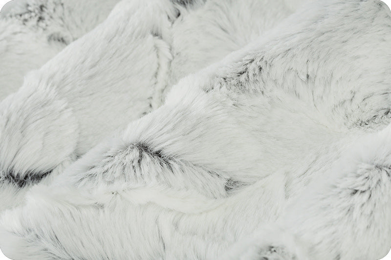 Luxe Cuddle® Frosted Hide Titan