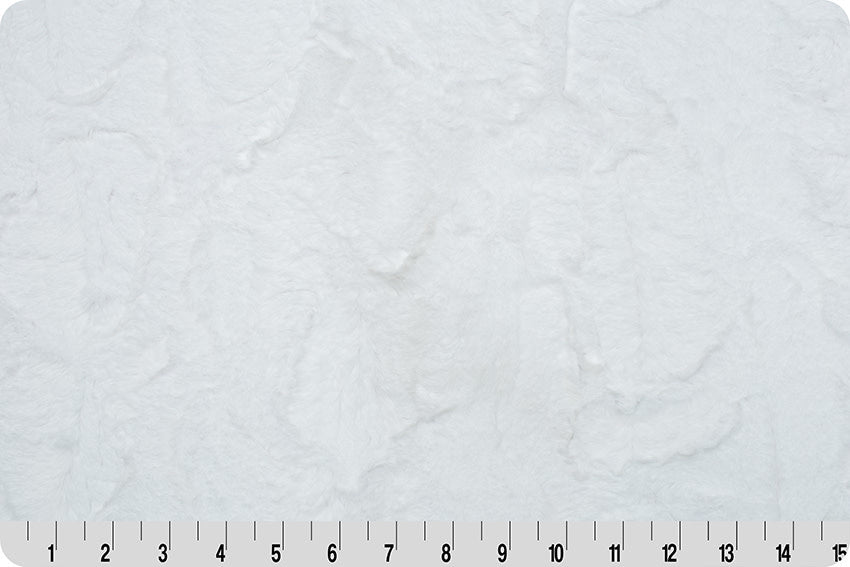 Luxe Cuddle® Hide Snow